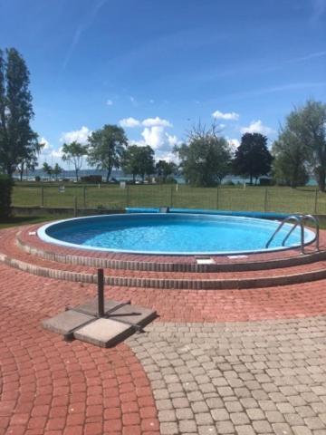 B-Home Resort Замарді Екстер'єр фото